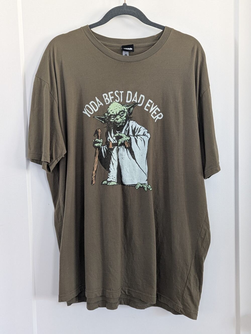 Star Wars Yoda Best Dad Ever T-Shirt 2XL Olive Green Lucasfilm Fathers EUC